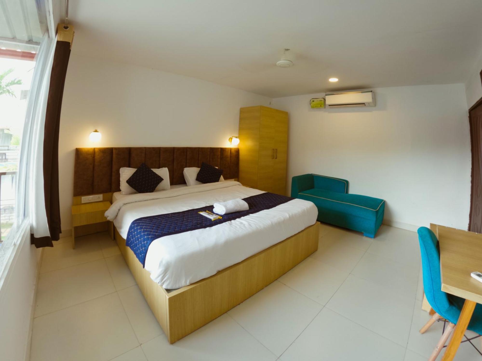 The What If Luxeria - Hostel