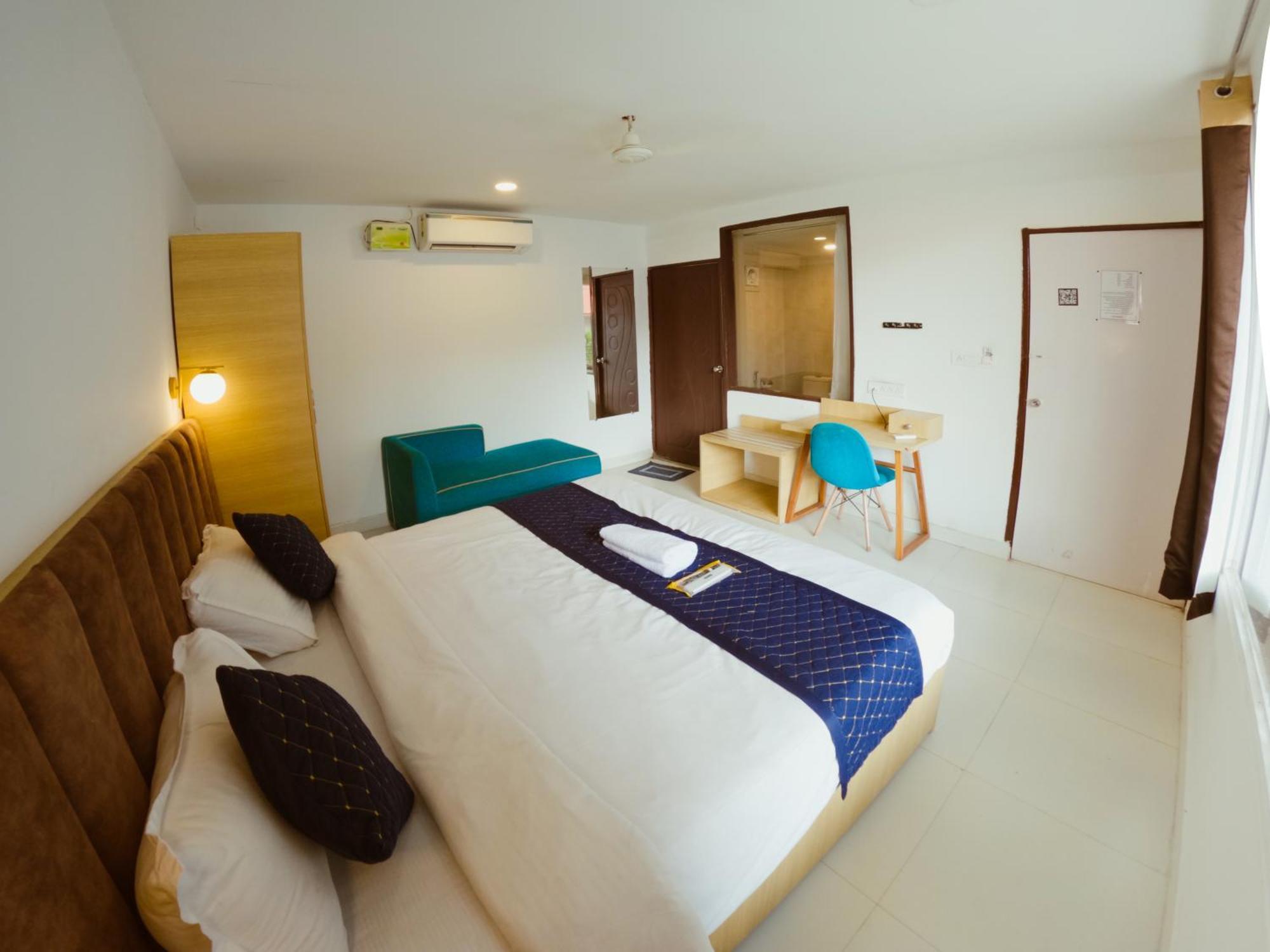 The What If Luxeria - Hostel *